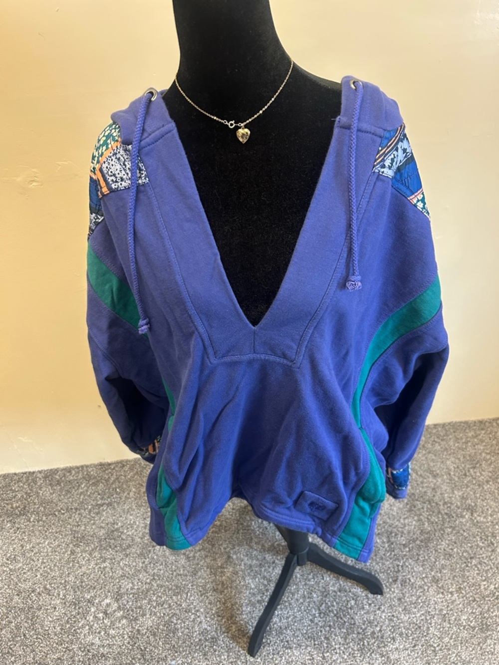 Free People Indigo V-Neck Hoodie with Teal Accents-Perfect condition